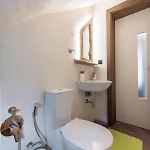 Villa Apple - 3 Bedroom Luxury With Prv Pool & Bbq Balchik