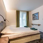 Apple - 3 Bedroom Luxury With Prv Pool & Bbq