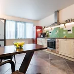 Villa Apple - 3 Bedroom Luxury With Prv Pool & Bbq