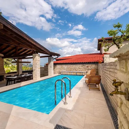 Луксозна вила Apple - 3 Bedroom Luxury With Prv Pool & Bbq